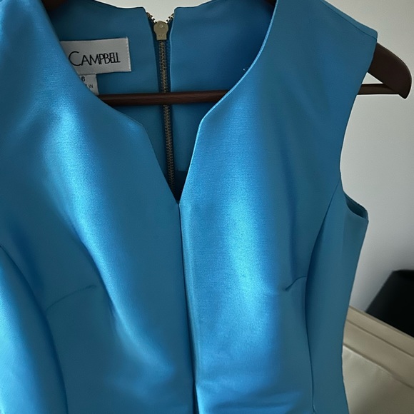 Sara Campbell turquoise formal dress. - Picture 5 of 5